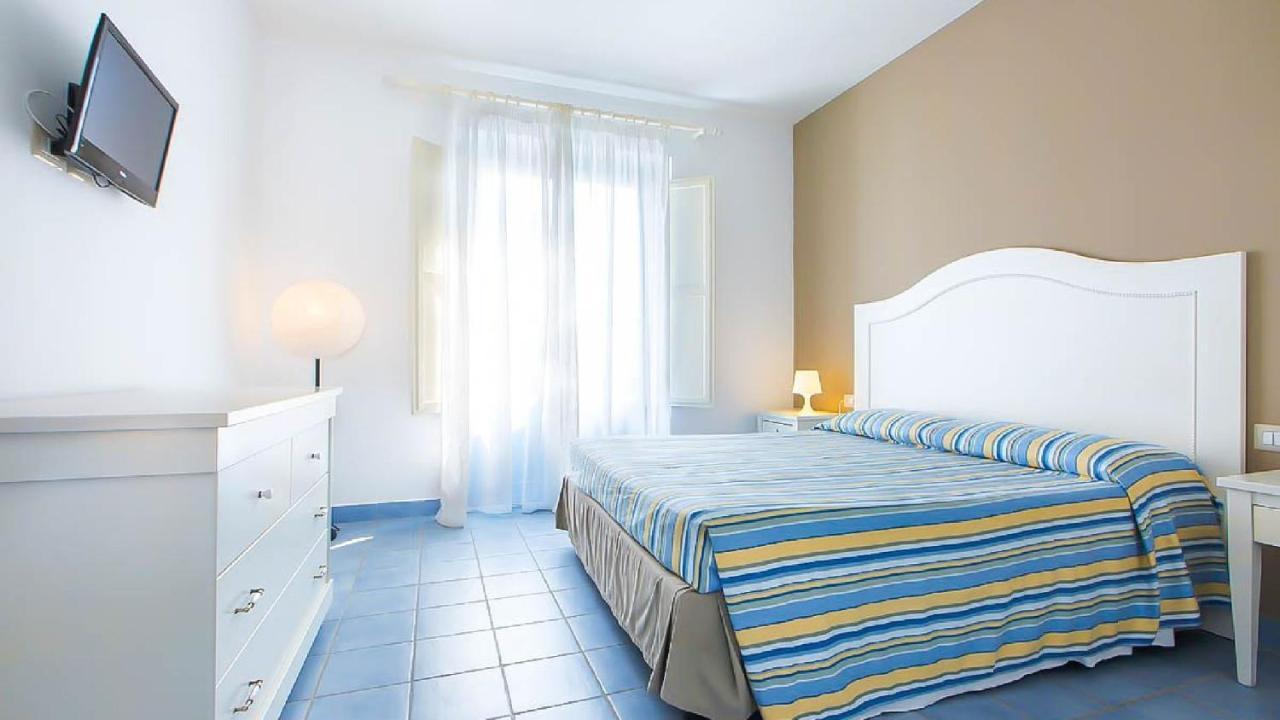 Borgo Rio Favara Hotel Club إيسبيكا المظهر الخارجي الصورة
