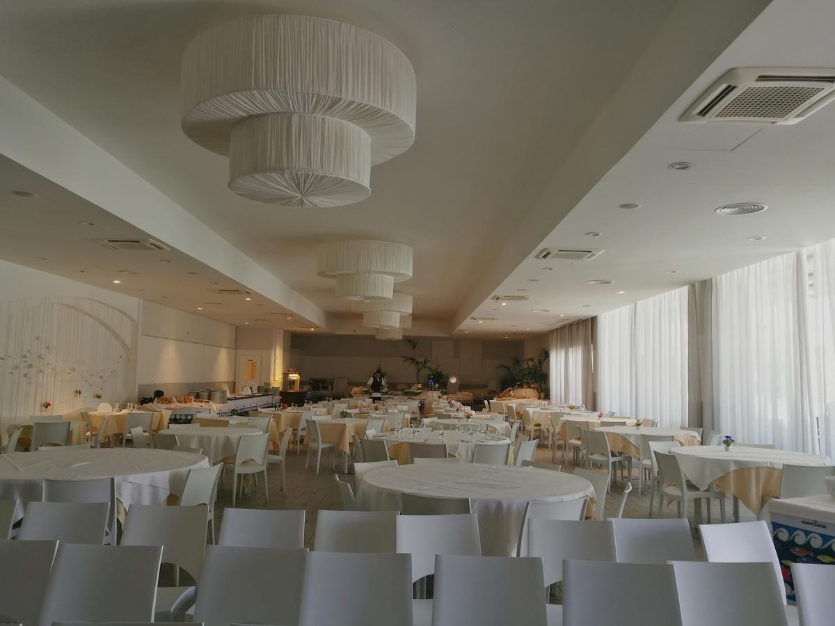 Borgo Rio Favara Hotel Club إيسبيكا المظهر الخارجي الصورة