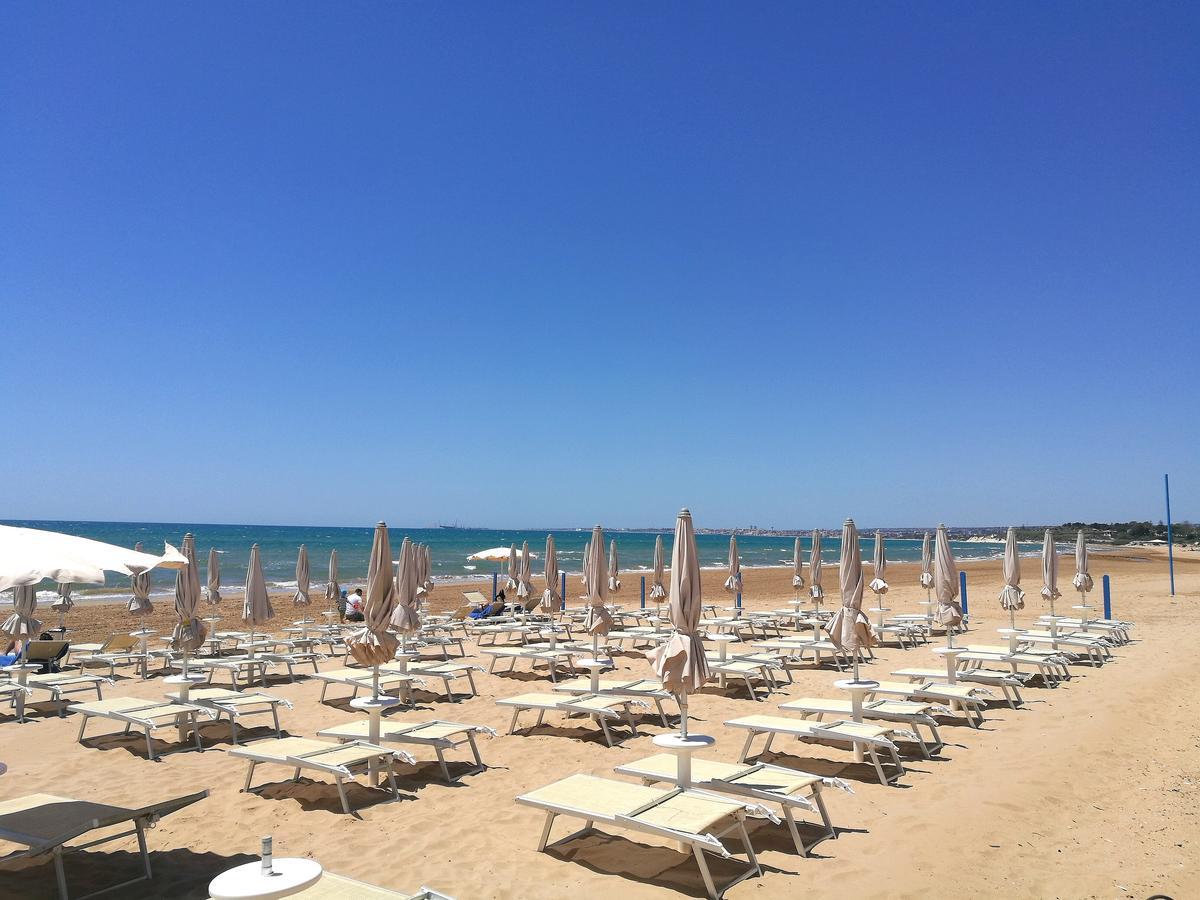 Borgo Rio Favara Hotel Club إيسبيكا المظهر الخارجي الصورة