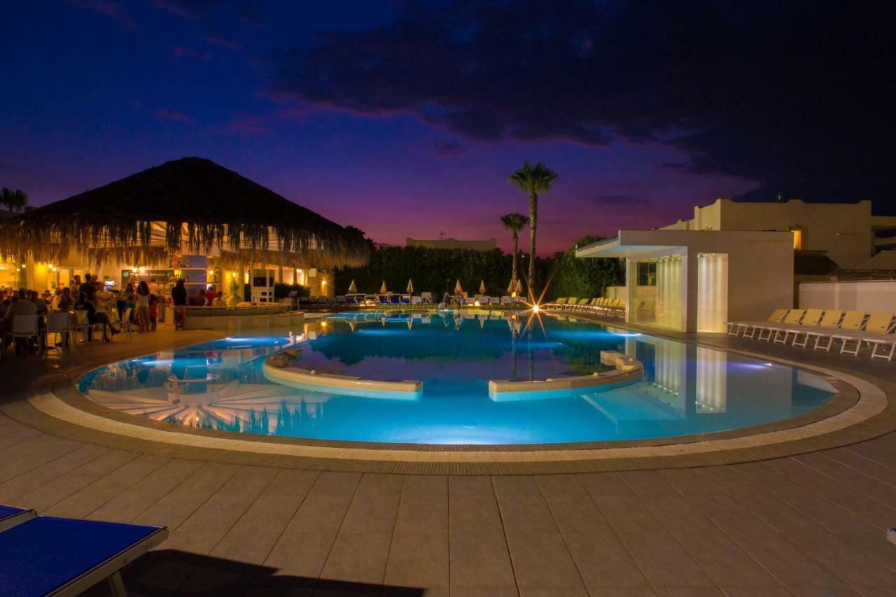 Borgo Rio Favara Hotel Club إيسبيكا المظهر الخارجي الصورة