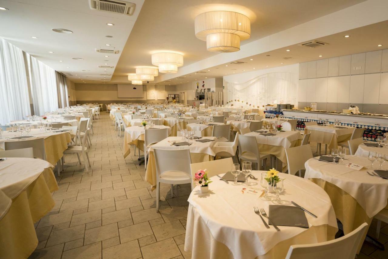 Borgo Rio Favara Hotel Club إيسبيكا المظهر الخارجي الصورة